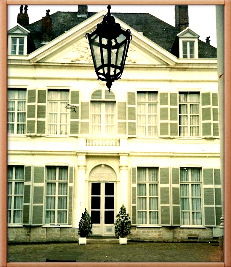 Hotel de Lamissart à Lille (cour d'honneur)